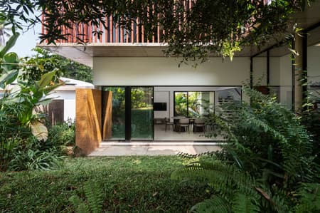 The Stoic Wall Residence